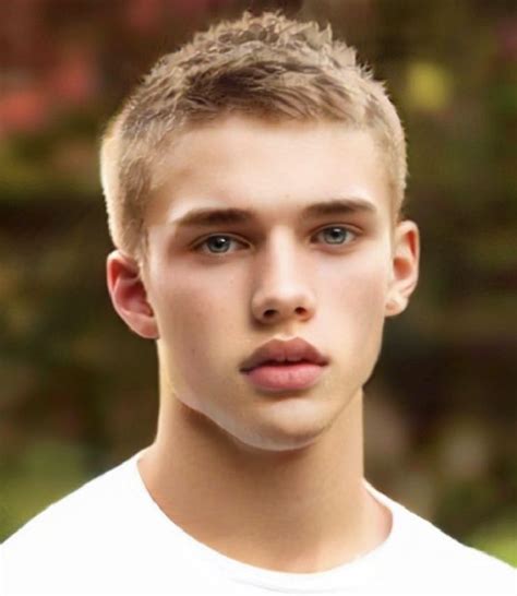 Pin By Angelmck On Beautiful Boys In 2022 Blonde Guys Cute Blonde
