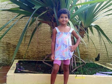 Blog Do Israel Batista Garota De 7 Anos Desaparece A Caminho Da Escola