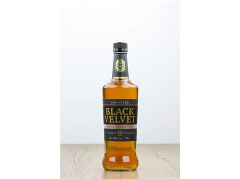 Black Velvet Blended Canadian Whisky 07l
