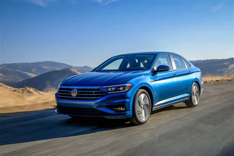 The 2020 volkswagen jetta fails to stand out in the compact car class. 2021 Volkswagen Jetta R Line Price, Horsepower, Sound ...