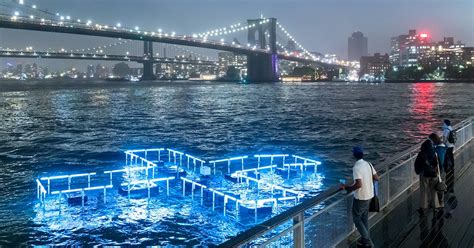 Plus Pool: New Yorkers might be safely swimming in the East River by 2025