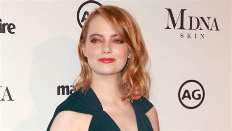 Emma Stone Goes Glam In Green For Marie Claires Image Makers Awards