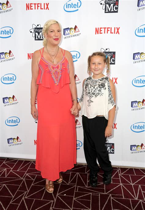 Tori Spelling S Daughter Stella 13 Looks Unrecognizable With Long Blond Hair As She Models For