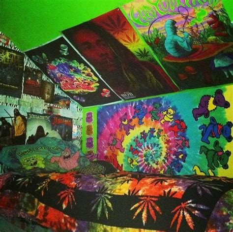 Did you scroll all this way to get facts about trippy bedroom? stoner bedroom tumblr - Google Search | Hippy room, Hippie ...