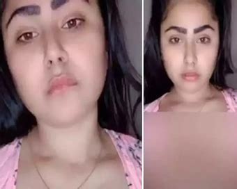 Bhojpuri Actress Priyanka Pandit S Nude Video Goes Viral