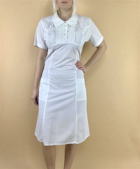 23 Affordable Vintage Nurse Dresses A 121