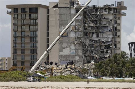 Timeline The Surfside Condo Collapse In Florida Live Updates Miami