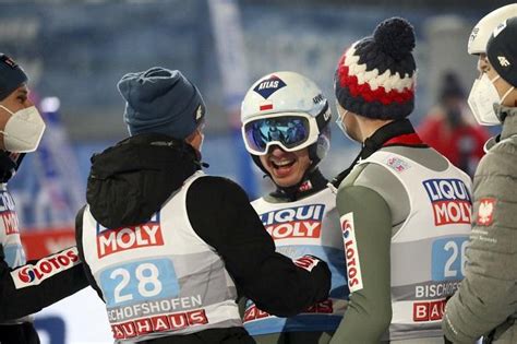Adama małysza w wiśle letnie grand prix w skokach narciarskich. Skoki narciarskie 16 i 17 stycznia 2021 PROGRAM. O której ...
