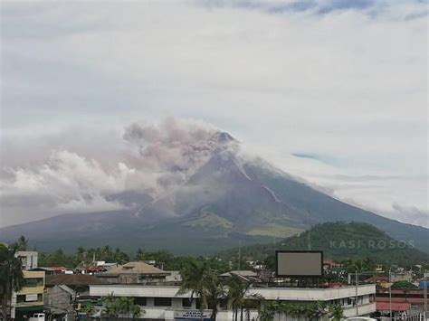 Ash Column ‘degassing Event As Mayon Remains Restive