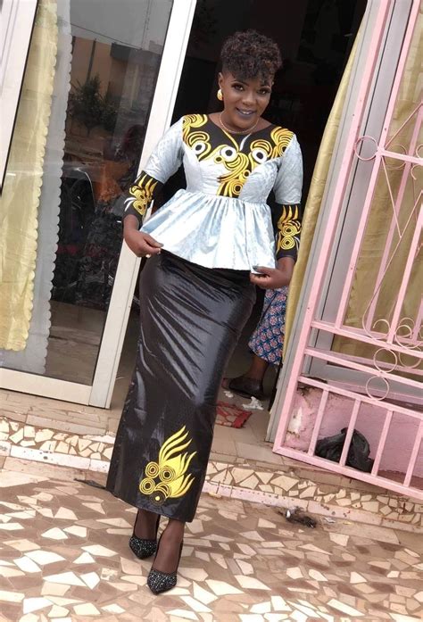 Pin By Doris Harper On Mali Bazin African Fashion Skirts African