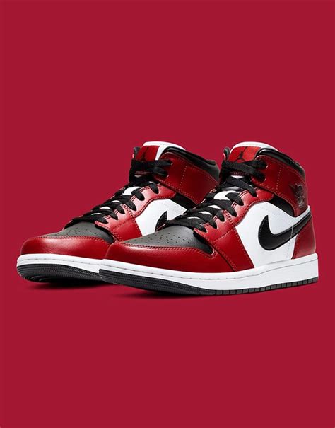 Кроссовки для малышей jordan air jordan 1 mid alt (td). AIR JORDAN 1 MID CHICAGO BLACK TOE | VAGO24H - Vago24h ...