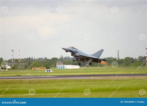 Fighter Jet Taking Off Stock Photo Image 19263490
