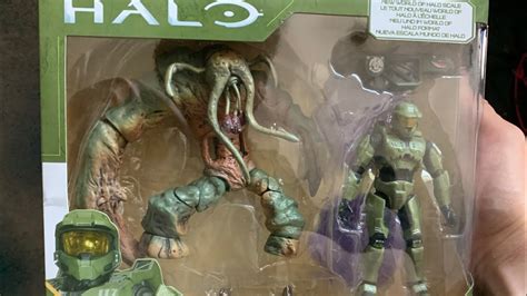 Halo 3 Master Chief And Flood Tank Form 2 Pack Jazwares World Of Halo