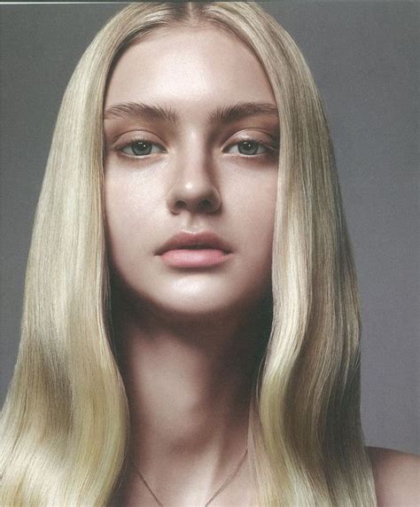human body photography nastya kusakina tush magazine model face long straight hair blonde