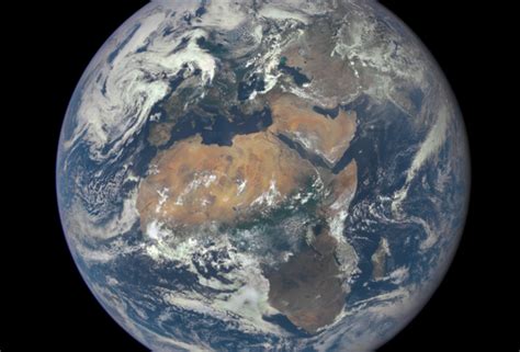 Nasa Releases Another Gorgeous Photo Of Earth From A Million Miles Away