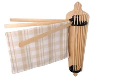 Indoor clothes drying rack will help you get rid of the headache especially if you live in a residential area without dryers and washers. Amish Wall-Mounted Wooden Drying Rack | Wooden drying rack ...