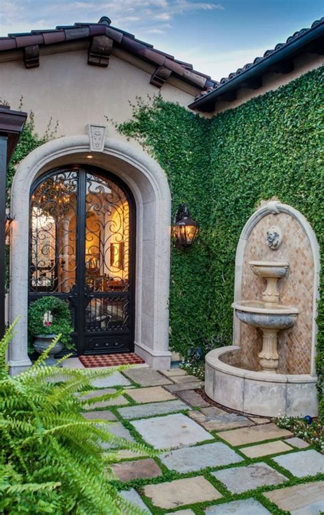 13 Inspiration Spanish Colonial Courtyard Homes