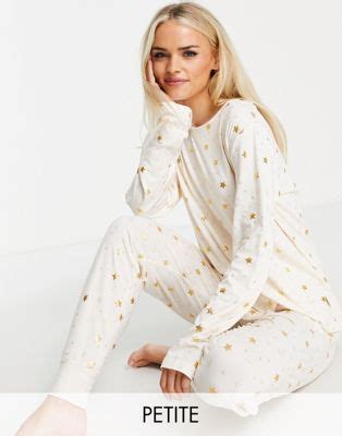 Chelsea Peers Petite Pyjama In Hellrosa Mit Folien Monddesign Asos