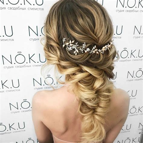 Goddess braids are ideal for any special occasions or events. Greek Hairstyles: Grecian Hairstyle Ideas For Women | LadyLife