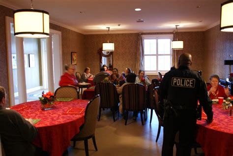 Operation Homefront Illinois And Oasis Legal Finance Hosted Christmas