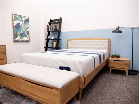 This serta mattress collection targets the 5 most common sleeping problems, and it became the official mattress of the national sleep foundation. Serta iComfort Blue Mattress Review (2020) - Best/Worst ...