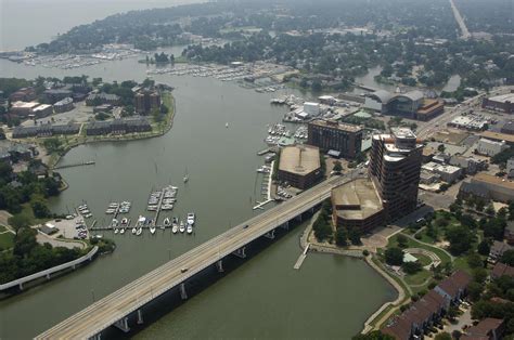 Downtown Hampton Public Piers In Hampton Va United States Marina