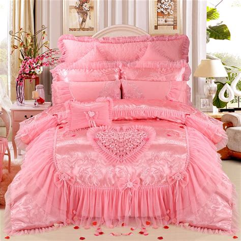 2017 new silk cotton satin luxury jacquard lace wedding bedding set romantic time duvet cover