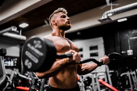 Allenamento in palestra l utilità di seguire una tabella Desire for