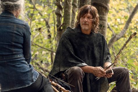 the walking dead first details for mysterious daryl spinoff and maggie negan team up dead city