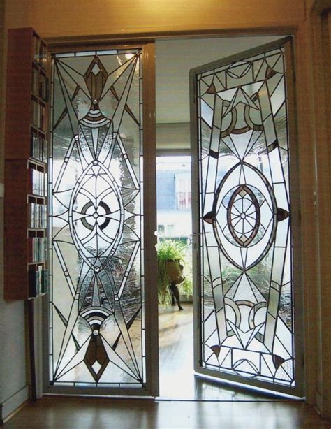See more ideas about stained glass, stained glass patterns, stained glass projects. 25 Stained Glass Ideas For Indoor And Outdoor Home Decor ...
