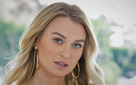 Wallpaper Id 1431795 Natalia Starr Blue Eyes 1080p Pornstar Face