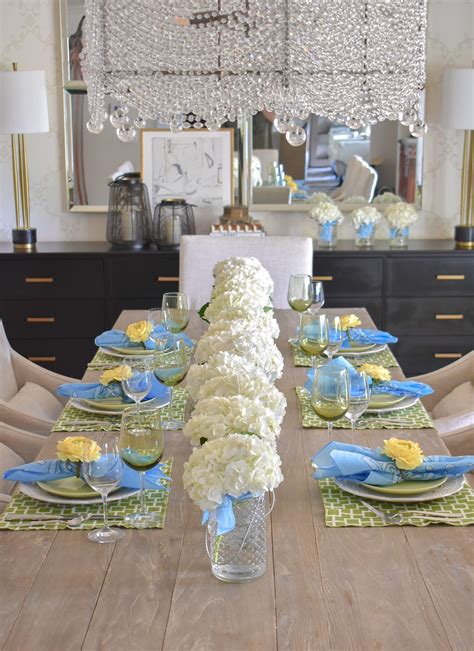 Simple And Bright Summer Tablescape Home With Holliday In 2020