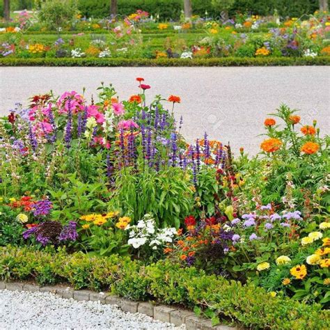 2030 Patio Flower Garden Ideas