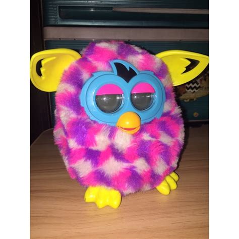 Furby Boom Pink Cubes Pre Loved Shopee Philippines