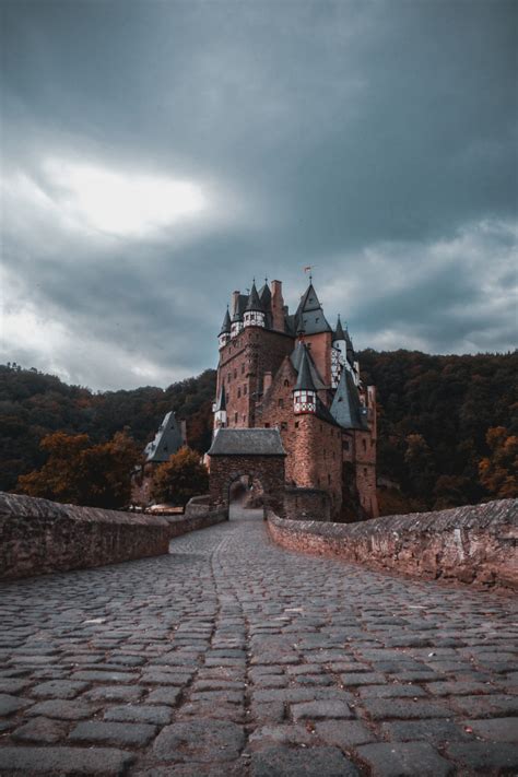 Architectural Photography Of Brown And Gray Castle Photo Free Castle