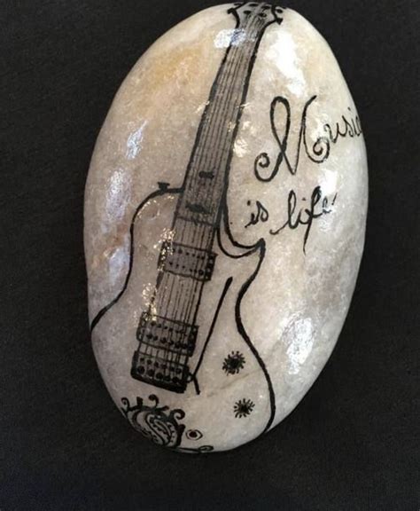 Pin By Anna On Music And Musical Instruments Painted Rocks Rock