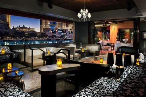 Nightclubs In Las Vegas For Over 40 Crowd Best Clubs Bars And Dancing