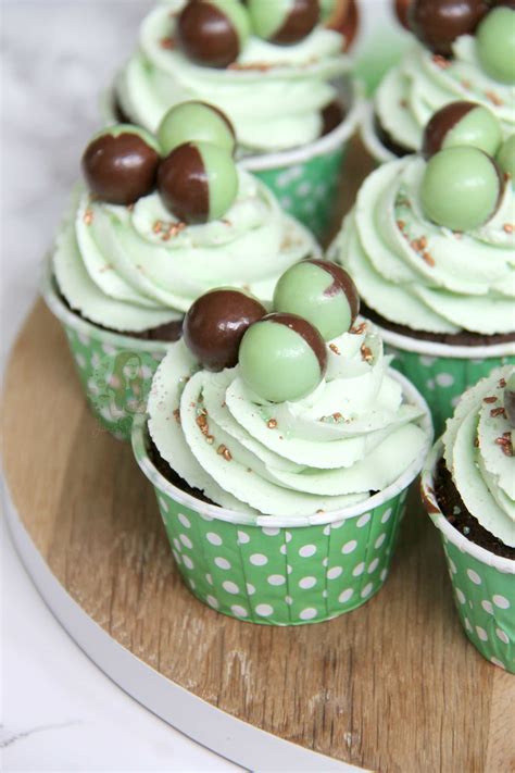 Mint Chocolate Cupcakes Janes Patisserie