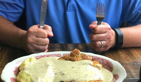 Chicken fried steak recipe pioneer woman. 6 reasons to take your wife to The Pioneer Woman ...