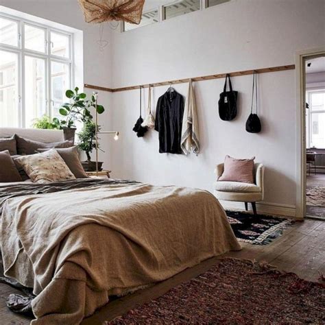 Small Bedroom Decorating Ideas On A Budget