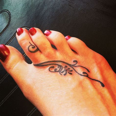 Awesome Tattoo But Maybe You Should Clip Your Toe Nails Toe