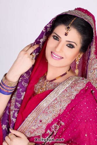 chaudhary655 post pakistani lollywood actress mujra hot photo resham bridal photoshoot