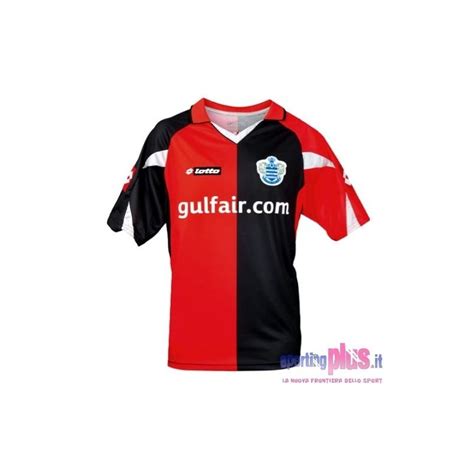 The official instagram of rangers football club #rangersfc follow our women's team @rangerswfc linktr.ee/rangersfc. QPR Queens Park Rangers Fußball Trikot 10/11 mit viel ...