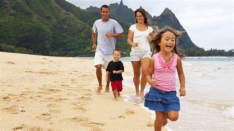 Best Family Resorts in Hawaii: The Short List | Family Vacation Experts