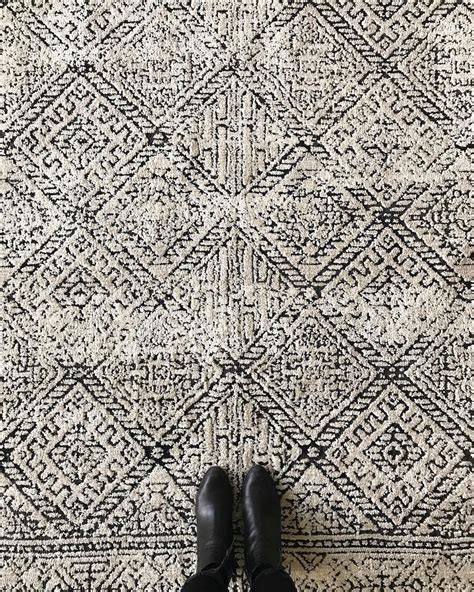 Loloi Rugs On Instagram The View From Above Rug Lotus Lb 07 Ivory