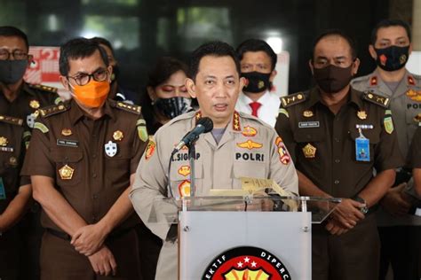Biodata Dan Profil Komjen Listyo Sigit Prabowo Jenderal Bintang Tiga