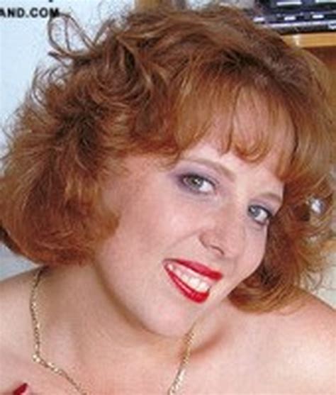 Curvy Claire Wiki Bio Pornographic Actress