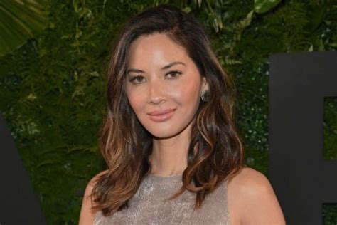 Olivia Munn Says Ben And Casey Affleck Need To Step Aside Over Past