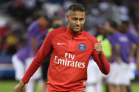 They broke the world transfer record by acquiring neymar for a world record fee of €222 million. Depois de Neymar, PSG contrata outro reforço junto ao ...
