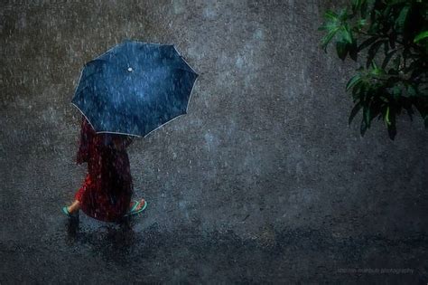46 Incredible Photos Of Umbrellas And The Rain Photo Contest Finalists